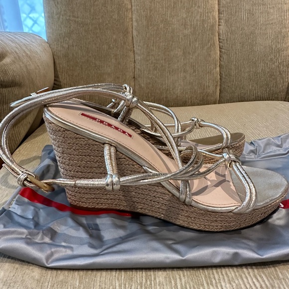 Authentic PRADA gold wedge espadrilles sz 39 - Picture 2 of 7